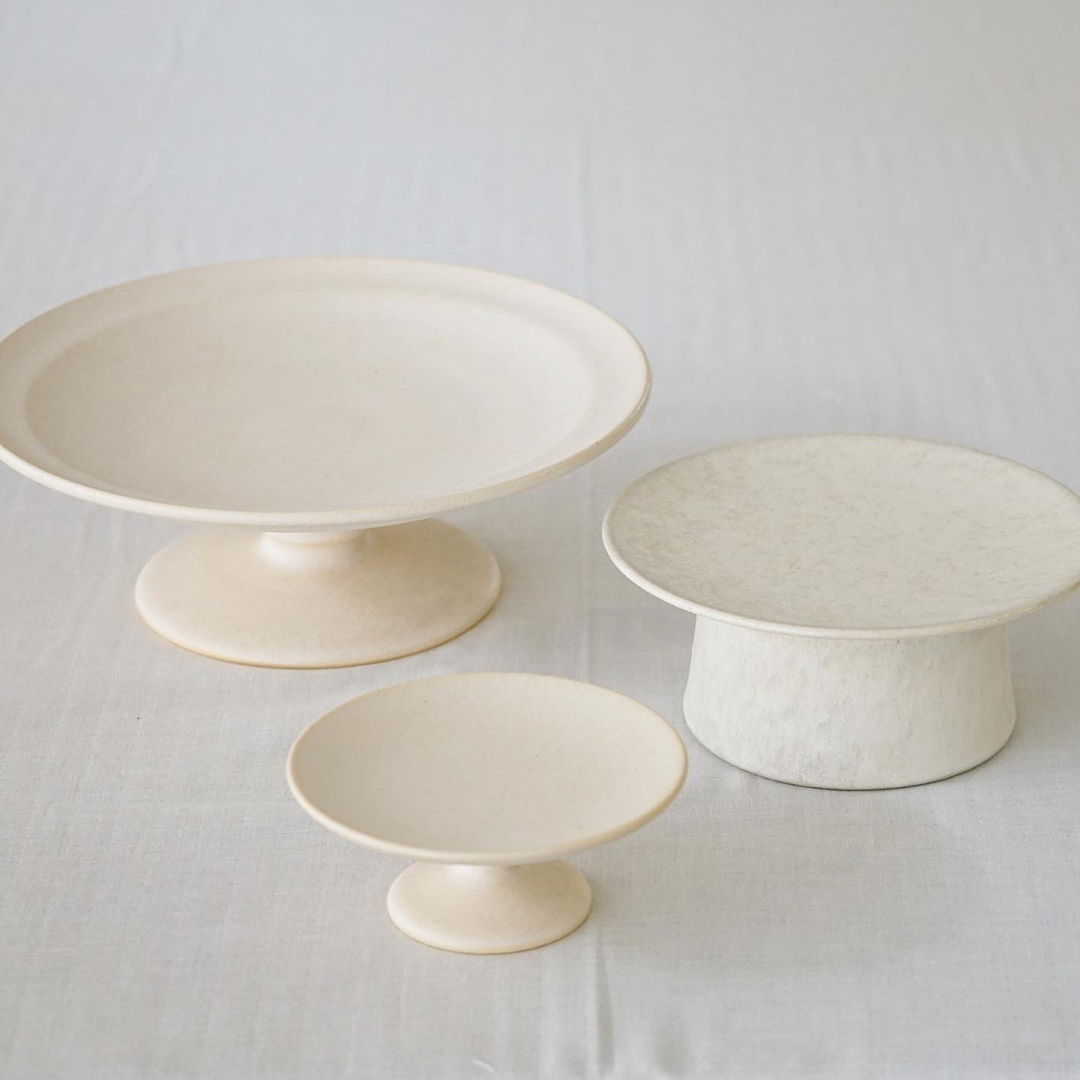 佐野元春、器、コンポート皿、白 佐野元春のコンポート皿 22cm (藍白) - poooL (online shop)