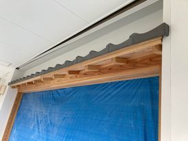 甲府市 本燻しの屋根_b0242734_09143195.jpg