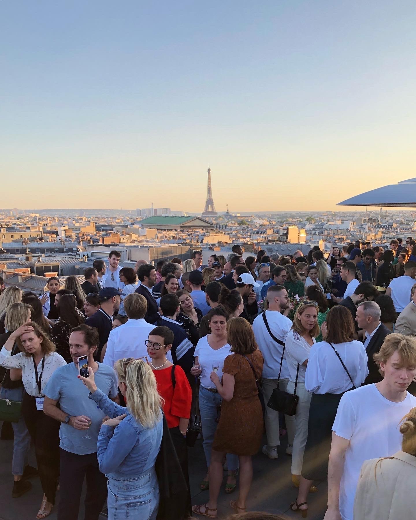 FRENCH TOUCH ！　ギャラリー・ラファイエットの2022年夏イベント7月10日まで！_a0231632_14535968.jpg