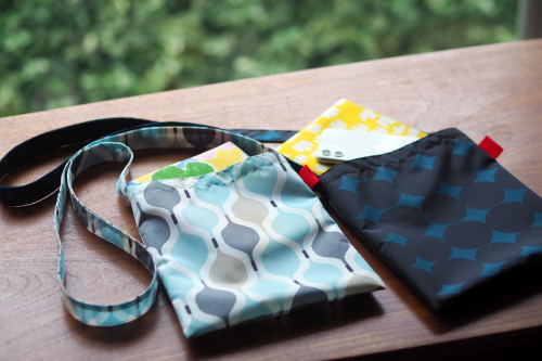wear bag と nylon shoulder_e0243765_22543478.jpg