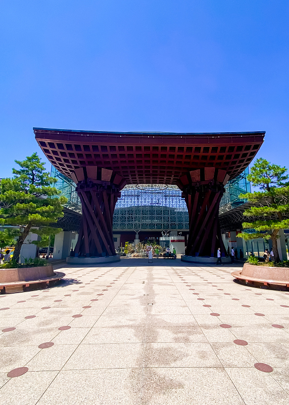 金沢での茅の輪くぐりと兼六園_f0155048_21155027.jpg