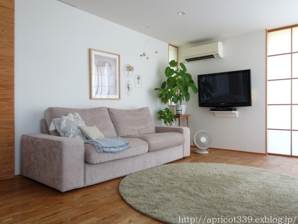 リビングの模様替え ATELIER CPHのアートポスター_c0293787_16193799.jpg
