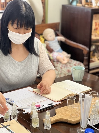 金曜日のインスト実習。コールドクリームは大成功でした〜☆_a0191183_09315567.jpeg