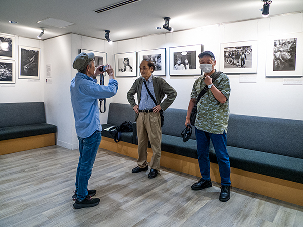銀座で開催中の桑原史成写真展「水俣病 60年の記録」と、水俣・写真家の眼プロジェクト「9人の写真家が見た水俣」_b0194208_22505606.jpg