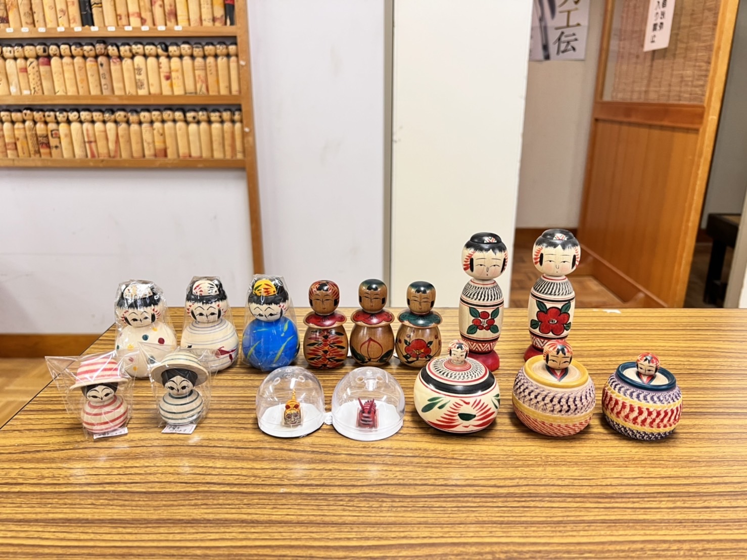 東京ステーションギャラリー“東北へのまなざし” 津軽こけし館ミュージアムショップ作品出品のお知らせ!_e0318040_15173827.jpg