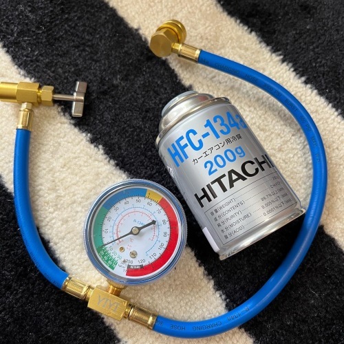 ランクル80 エアコンガスチャージ_c0063445_13043873.jpeg