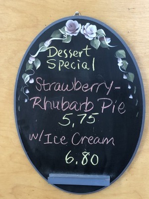 Blue Winds Tea Roomのストロベリー・ショートケーキ_c0353373_23445288.jpg