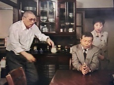 ８-1８/8２-11　　日本テレビドラマ　火曜サスペンス　「室生亜季子監察医　拳銃」　　こまつ座の時代（アングラの帝王から新劇へ）　_f0325673_13045390.jpg