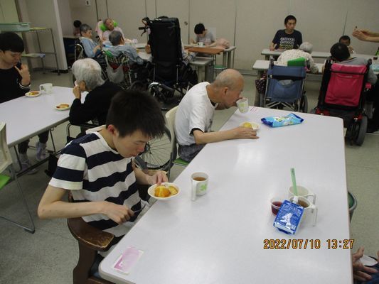 7/10 日曜喫茶_a0154110_08070182.jpg