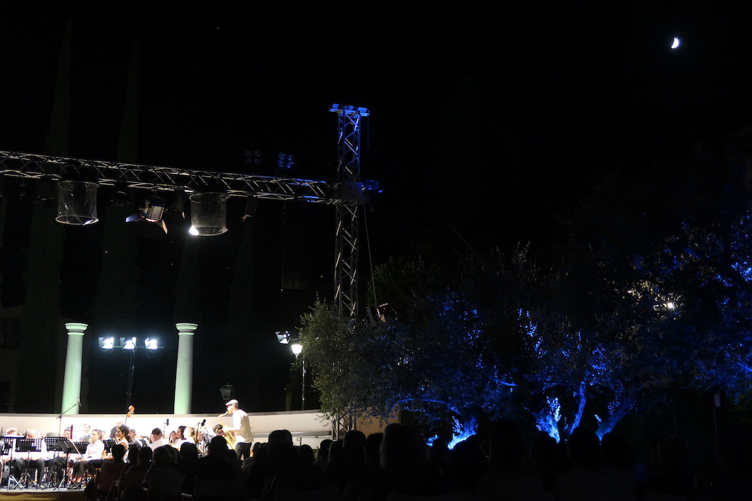 美しい音楽を夏の夜にソロメオで Festival Villa Solomei_f0234936_22181603.jpg