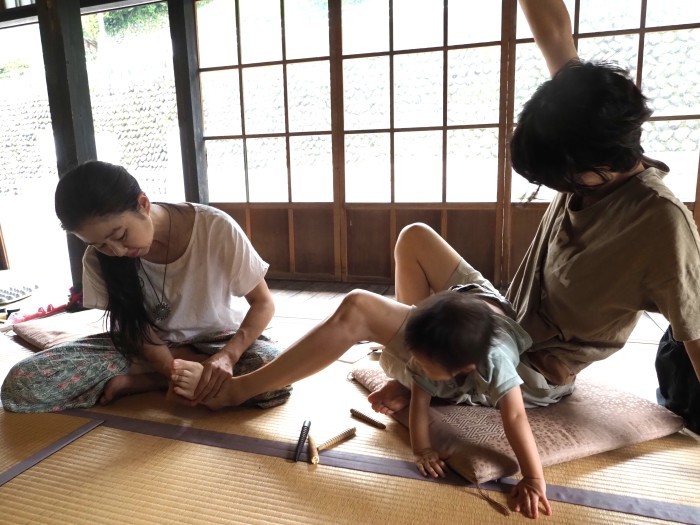 いっちゃんねる官足法足揉みワークショップ　７月１４日_c0116915_00353856.jpg