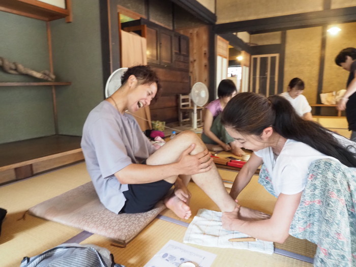 いっちゃんねる官足法足揉みワークショップ　７月１４日_c0116915_00380928.jpg