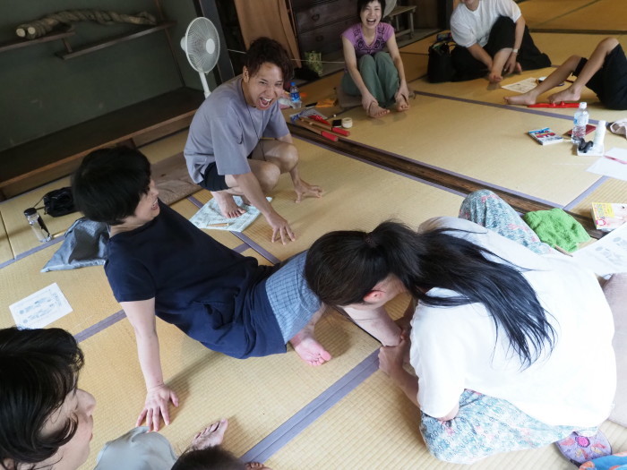 いっちゃんねる官足法足揉みワークショップ　７月１４日_c0116915_00391230.jpg
