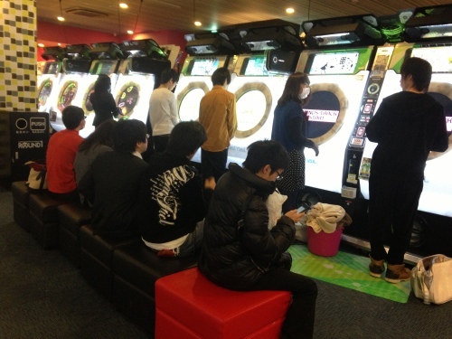 『繋がり』 1/3_e0170203_03063367.jpg