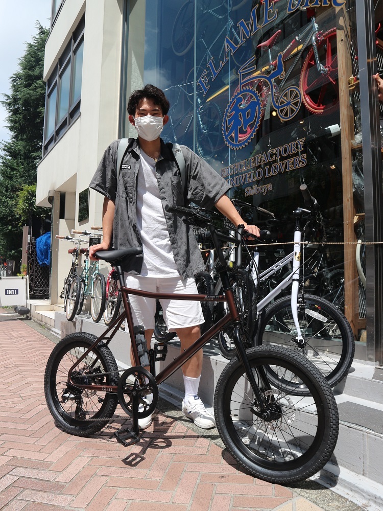 7月17日 渋谷 原宿 の自転車屋 FLAME bike前です_e0188759_18445178.jpg