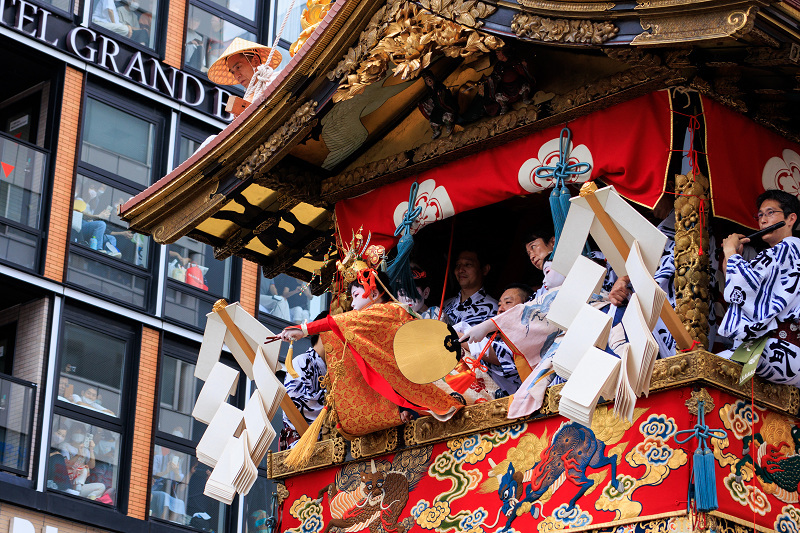 祇園祭2022　山鉾巡行・長刀鉾注連縄切り_f0155048_23560889.jpg
