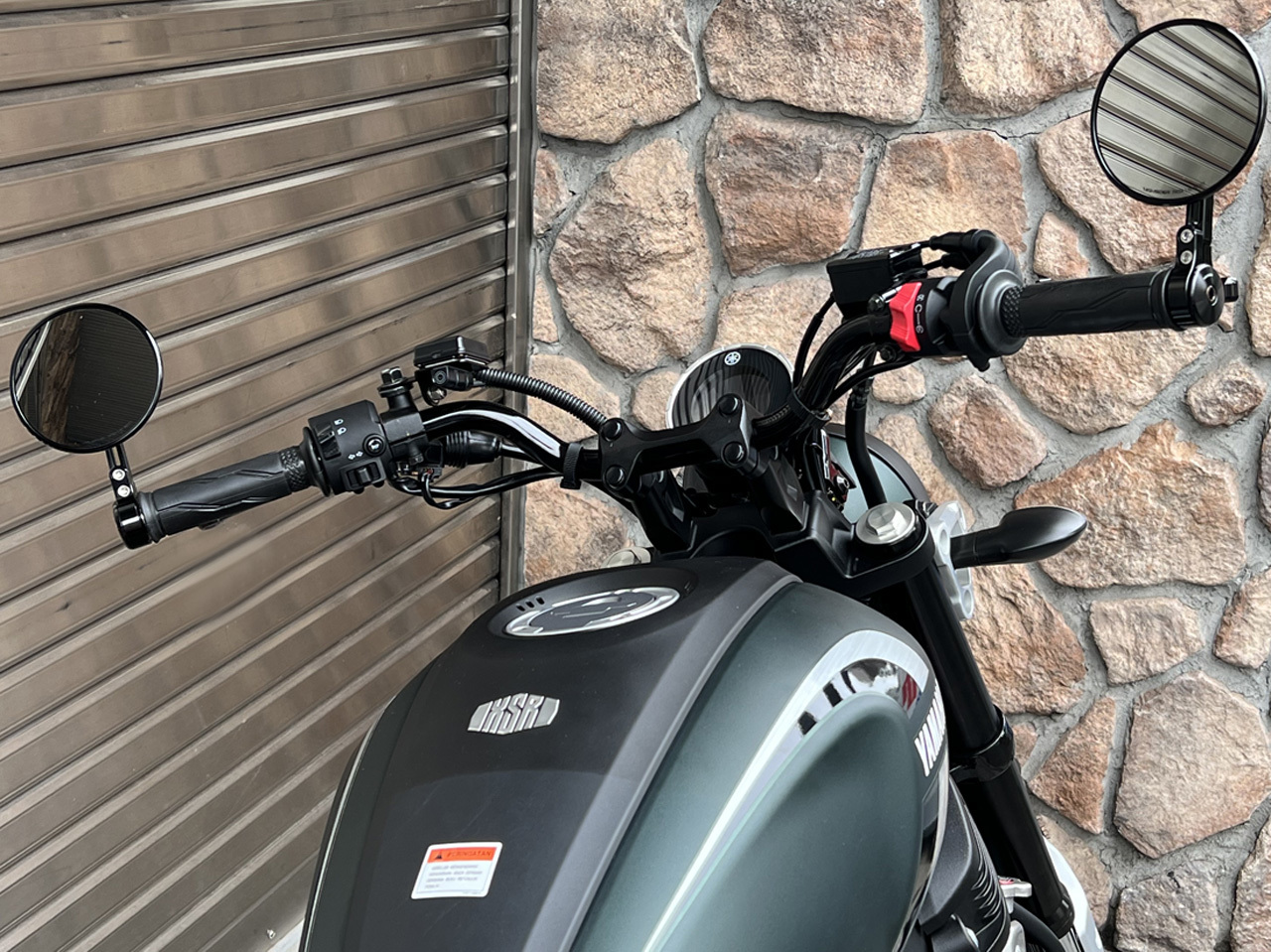 ヤマハ XSR155 ハンドル周りのカスタム♪_d0099181_10445459.jpg