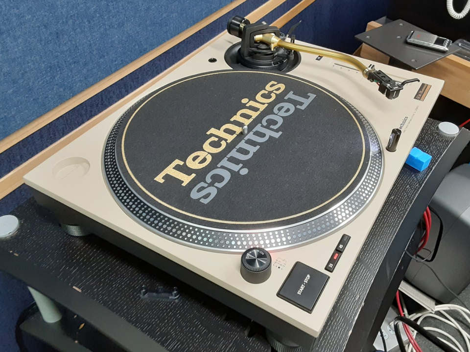 Technics SL-1200M7Lで聴く井筒香奈江さん「アナザー・アンサー」ラッカー盤_b0350085_19021740.jpg