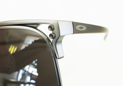OAKLEY(オークリー)新作ワイヤーチタニウムサングラスHOLBROOK OAKLEY(オークリー)新作ワイヤーチタニウムサングラスHOLBROOK