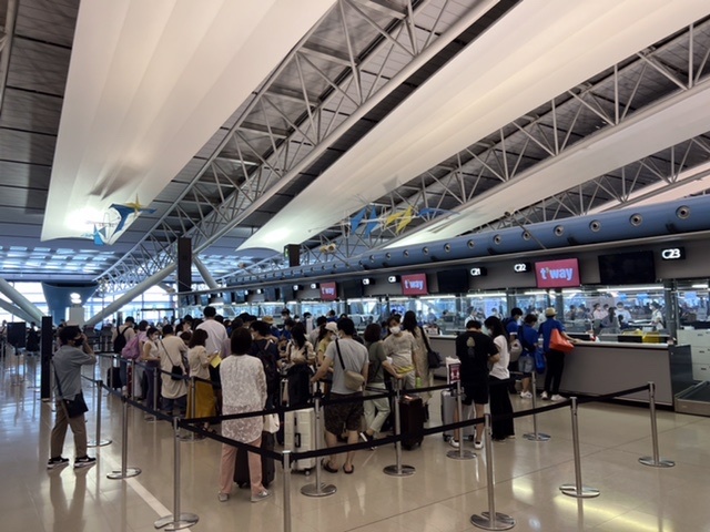 関西国際空港からグアム_d0012449_23172279.jpeg
