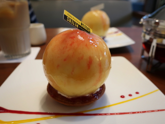 Peters Cafe 今年も丸ごと桃のジューシータルト ぴきょログ 軽井沢でぐーたら生活