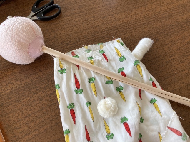 ばあばのおもちゃ病院 うさぎさんの入院_d0348118_06215458.jpeg