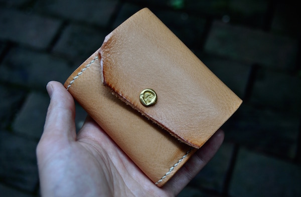 half wallet + initial drop_b0172633_08542499.jpg