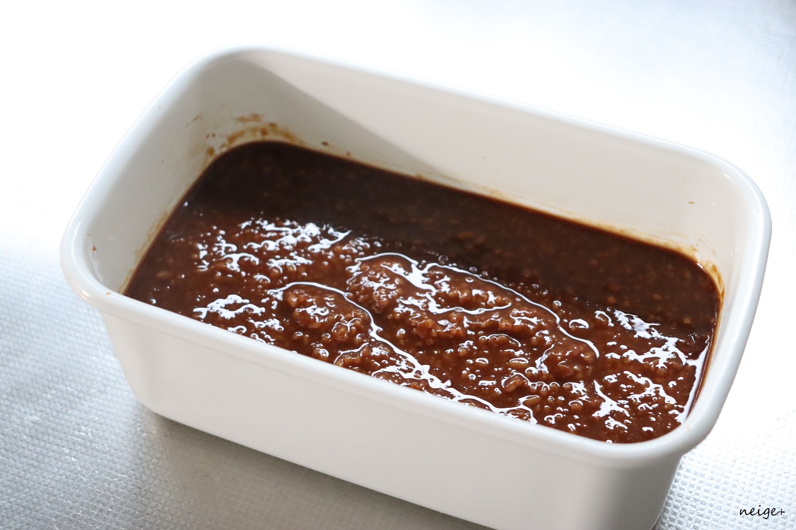 久しぶりの「醤油麹作り」混ぜるだけで簡単に作れる万能調味料♪_f0023333_20103365.jpg