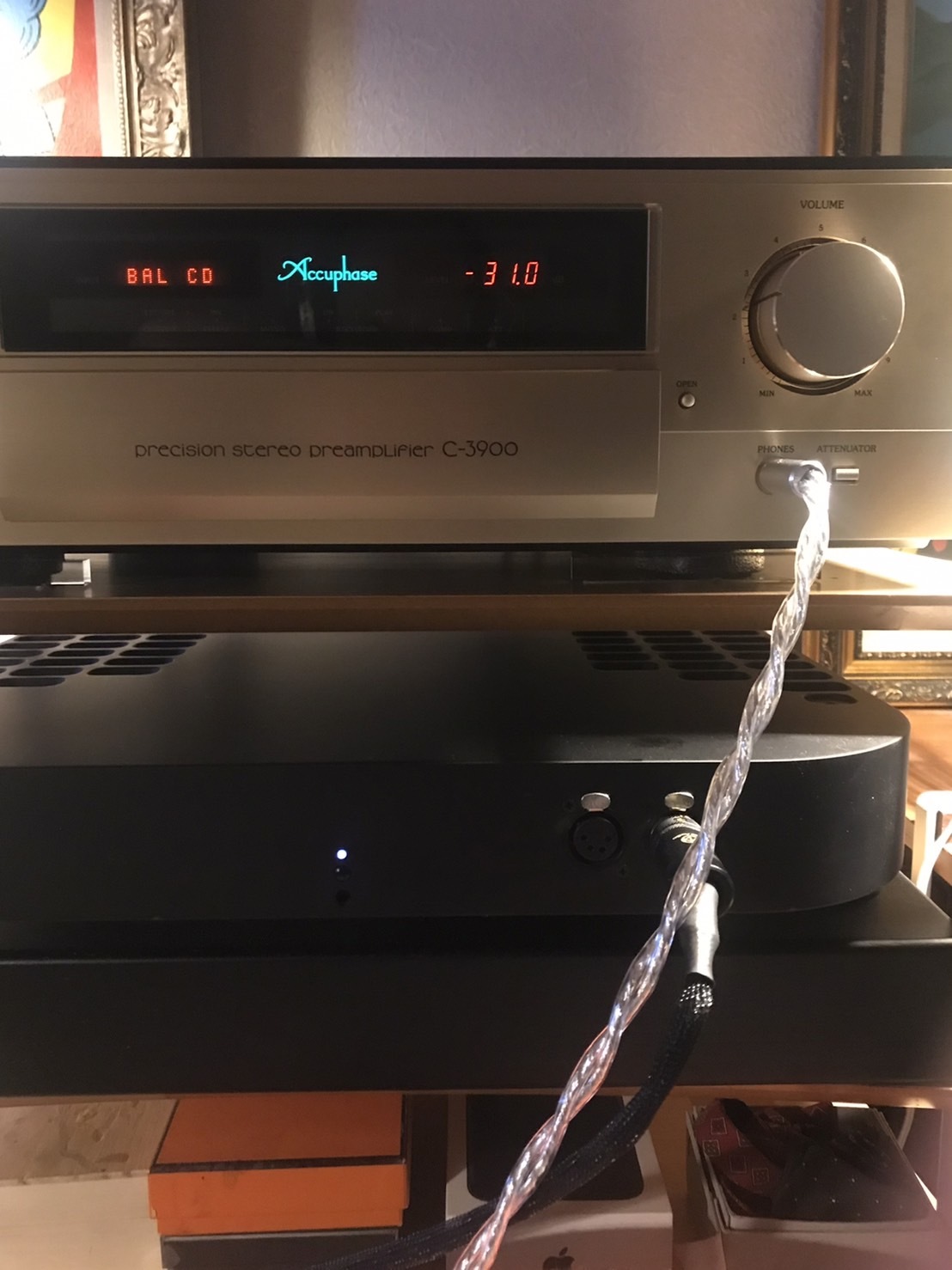 ヘッドフォン プリアンプを求めて：Accuphase C3900とEsoteric