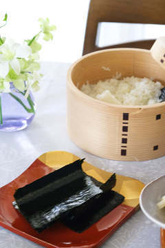 丑の日に・・・「手巻きお寿司」を食べました！_d0377645_21213164.jpg