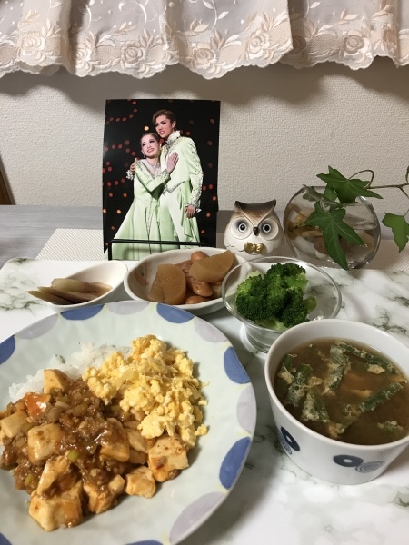 ラタトゥユのパスタ　麻婆豆腐かけご飯_b0417696_11143270.jpeg