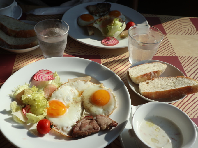 北海道の取材ついでにプライベートも楽しんじゃいました！！･････その８_b0331802_00440691.jpg