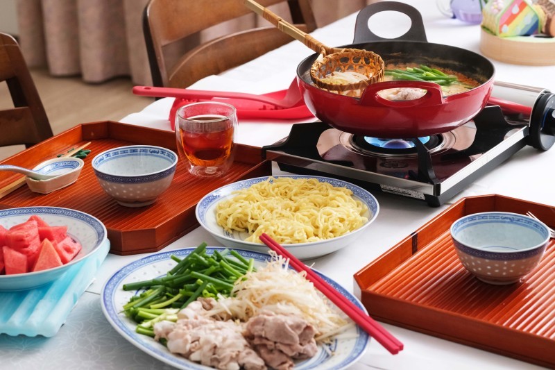ピリ辛ラーメン鍋♪_d0377645_21085215.jpg