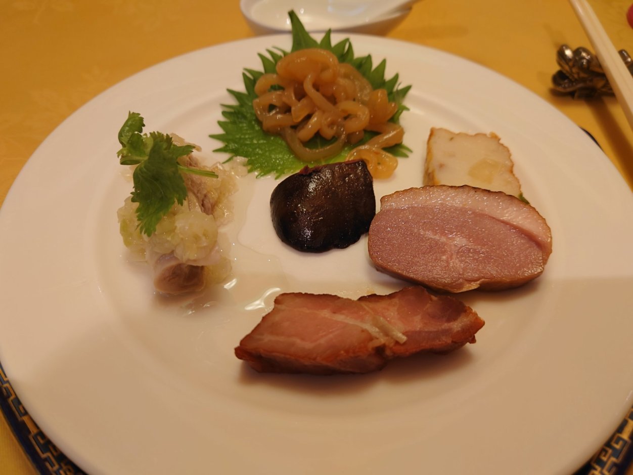 広東名菜　富徳_e0249060_19395658.jpg