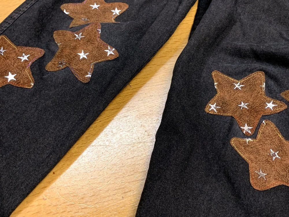 ☆膝の出てしまったパンツに星のデザインパッチ☆_c0092953_00051798.jpg