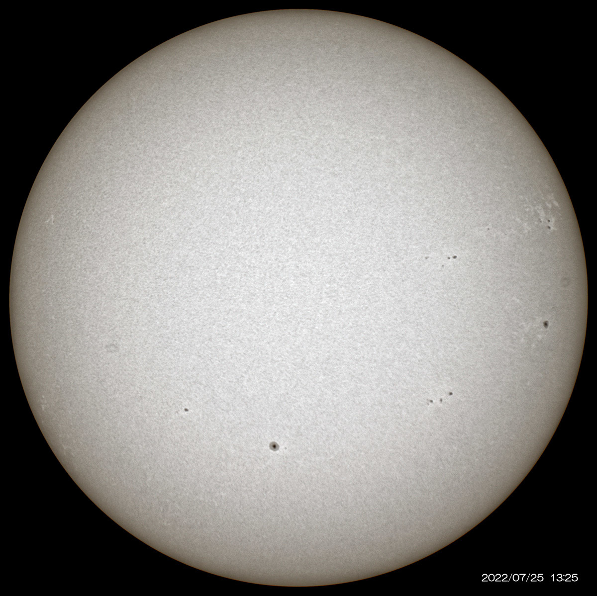 7月25日の太陽_e0174091_13380309.jpg