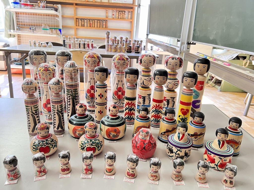 【東京国際フォーラム】 ものづくり匠の技の祭典2022 津軽こけし館の持ち込み作品のお知らせ!_e0318040_17474327.jpg