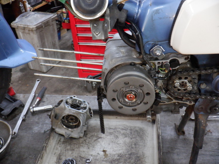 スーパーカブ50スーパーカスタム ボアアップ作業 : モーター スーパーカブ50スーパーカスタム ボアアップ作業 : モーター
