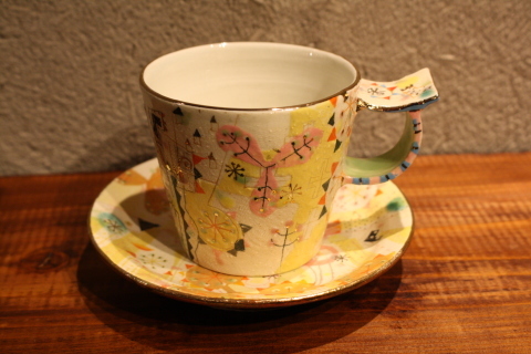 ウエダキヨアキ展 半磁白土金彩の器 : Galerie Steine