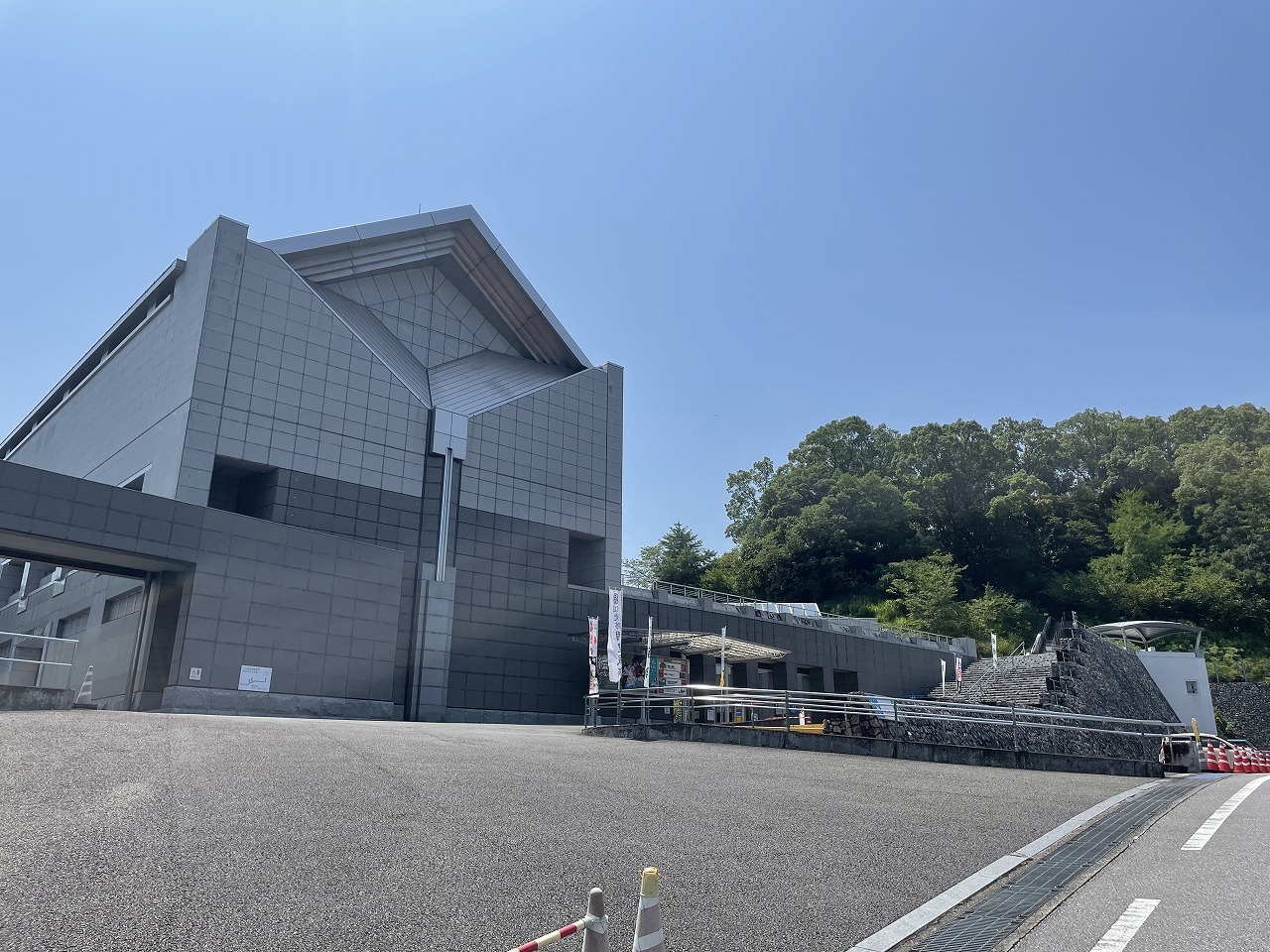 高知県立歴史民俗資料館(南国市) : 茶凡遊山記 高知県立歴史民俗資料館(南国市) : 茶凡遊山記