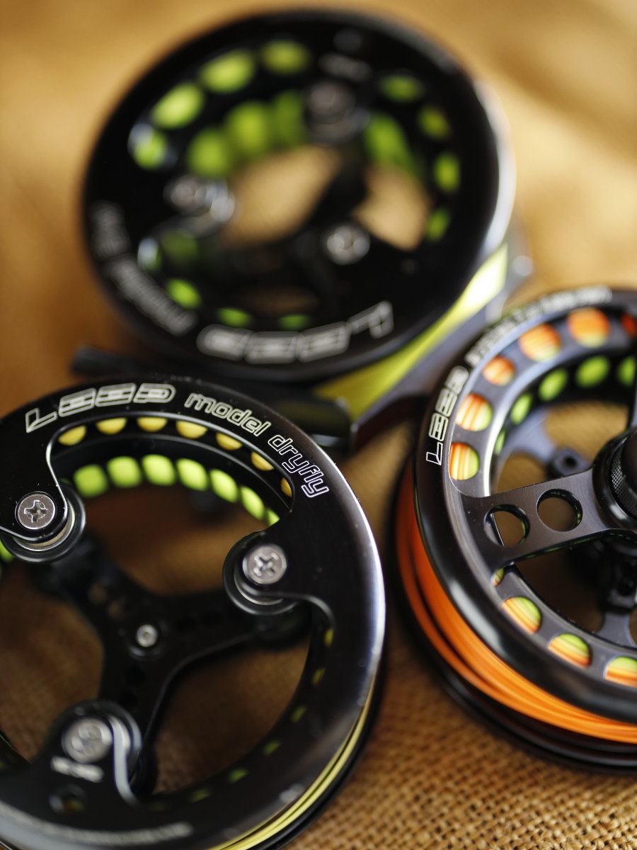 ROSS REELS EVOLUTION 1.0 : terry's River Side Bar ROSS REELS EVOLUTION 1.0 : terry's River Side Bar
