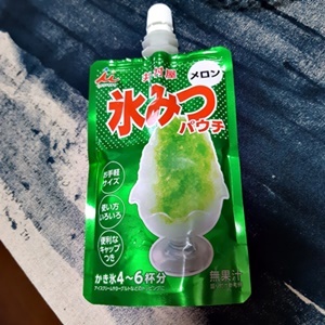 懐かしのクリームソーダ_f0129726_20491681.jpg