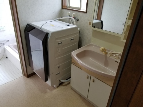 廿日市市・F様邸 浴室改修工事_d0125228_02171172.jpg