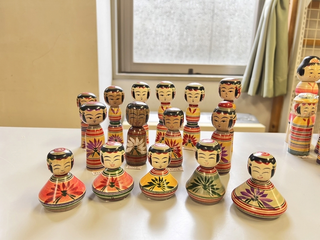 【東京国際フォーラム】 ものづくり匠の技の祭典2022 津軽こけし館の持ち込み作品のお知らせ!_e0318040_11340614.jpg
