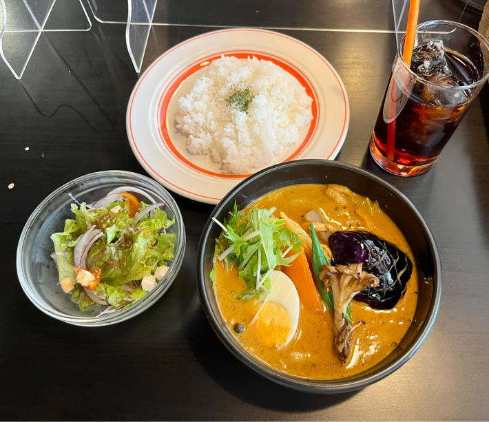 元町商店街の美味しいスープカレーのお店でランチ　＠神戸市中央区元町５丁目　こうき屋_c0360979_08205652.jpg