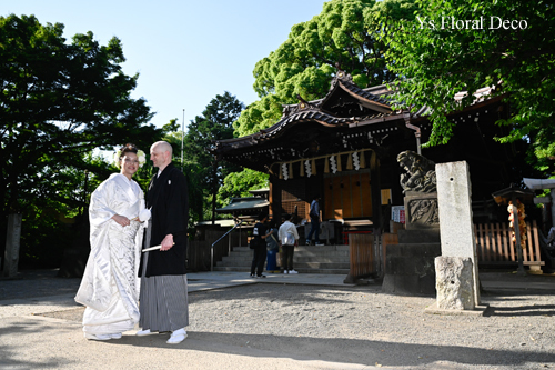 白無垢にあわせる白と薄いグリーンのヘッドドレス 代々木八幡宮さんへ_b0113510_11184406.jpg