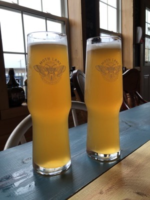 ビールとカキフライ_c0353373_22593414.jpg
