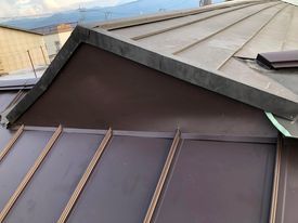 甲府市 ブラウンの屋根 其の十_b0242734_10511364.jpg