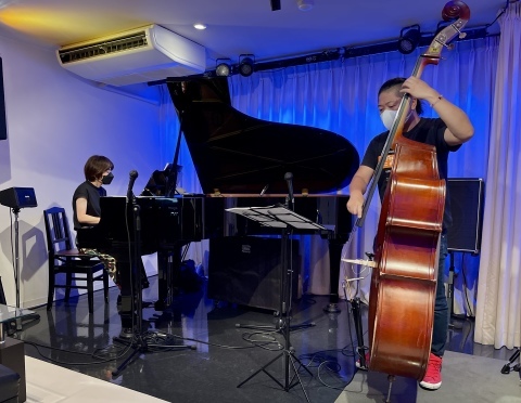 ジャズライブ カミン 広島 Jazzlive Comin 8月6日の演目_b0115606_10000053.jpeg