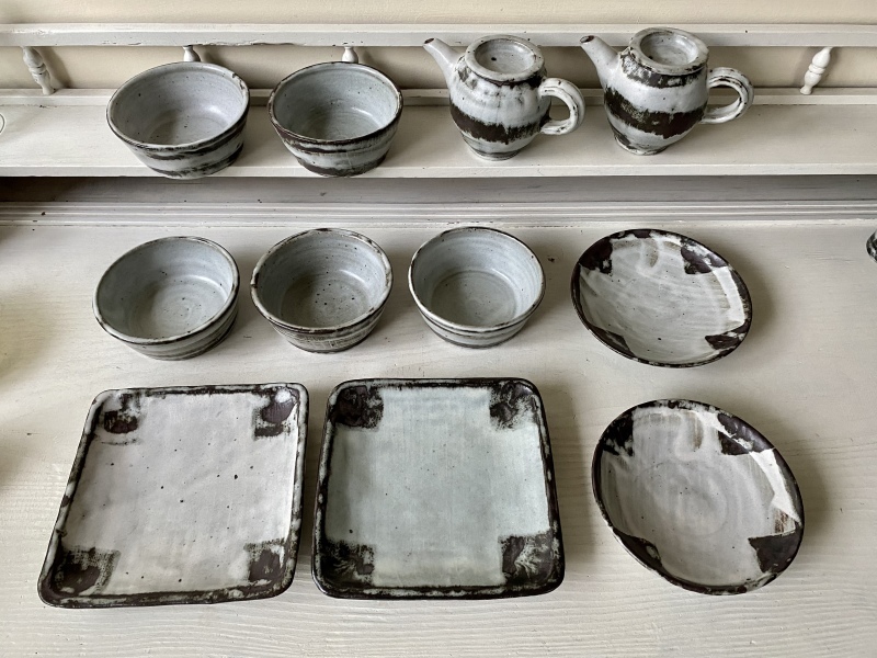 Handmade（ハンドメイド）の「小野哲平 鉄化粧 クロス小皿 seven